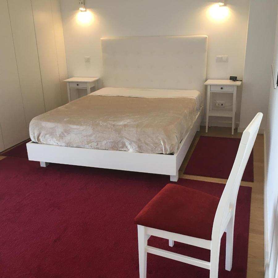 Isis Guest House Braga Eksteriør billede